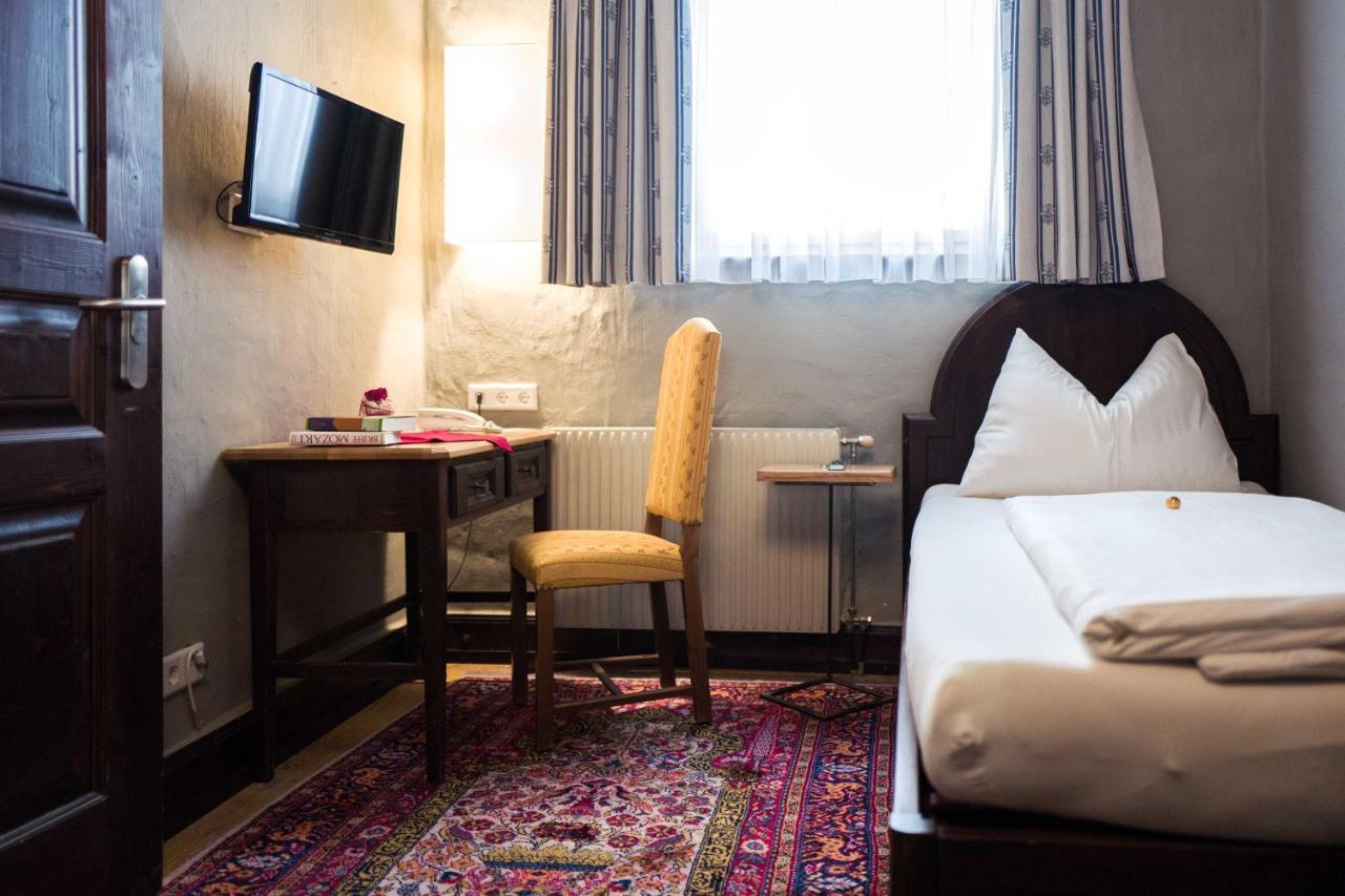 Altstadt Hotel Stadtkrug Salzburg Kültér fotó