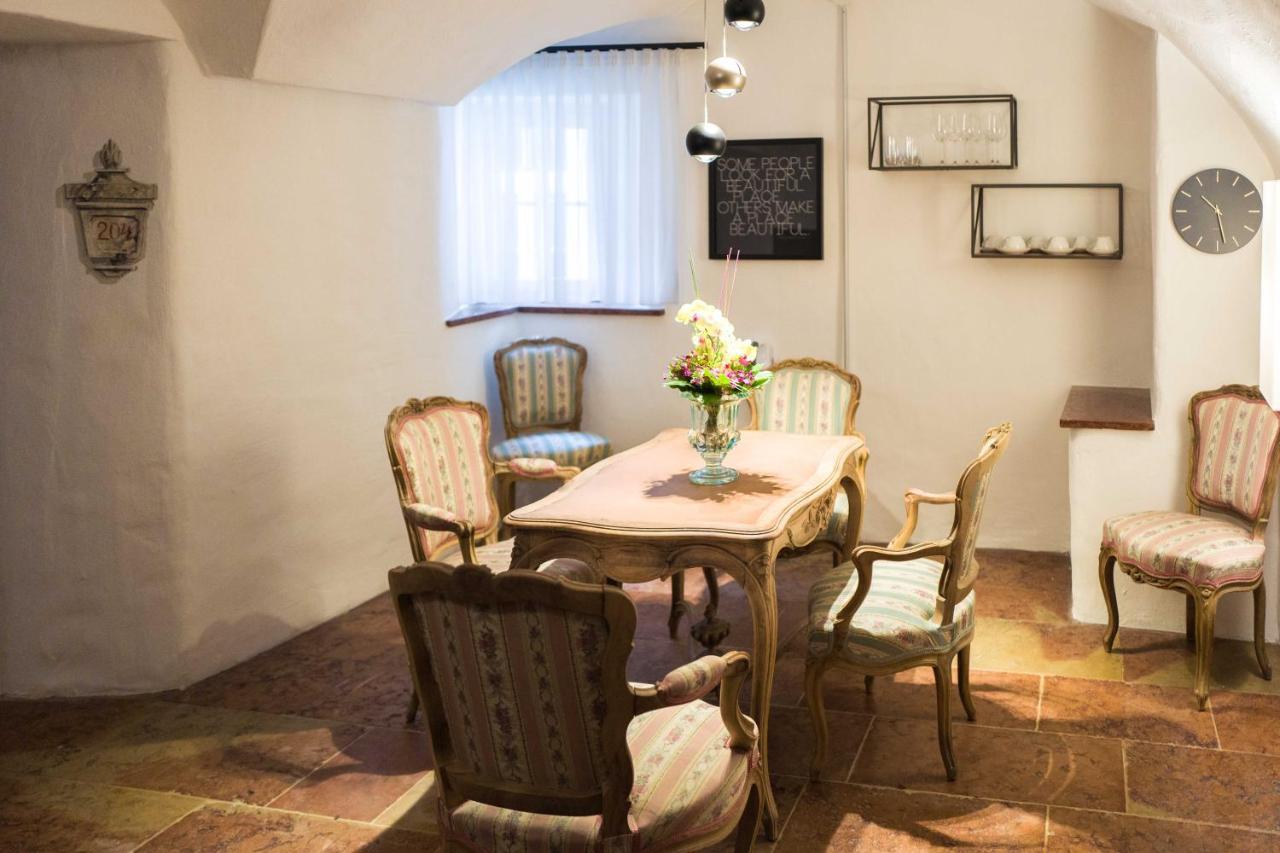 Altstadt Hotel Stadtkrug Salzburg Kültér fotó